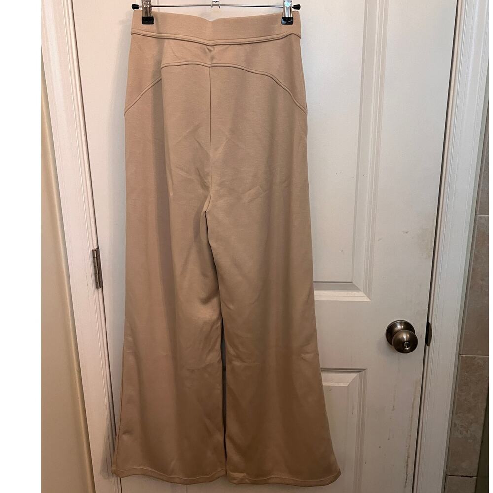 Halara High Waisted Side Pocket Work Wide leg Pants Beige S Athleisure Comfort - Picture 2 of 7